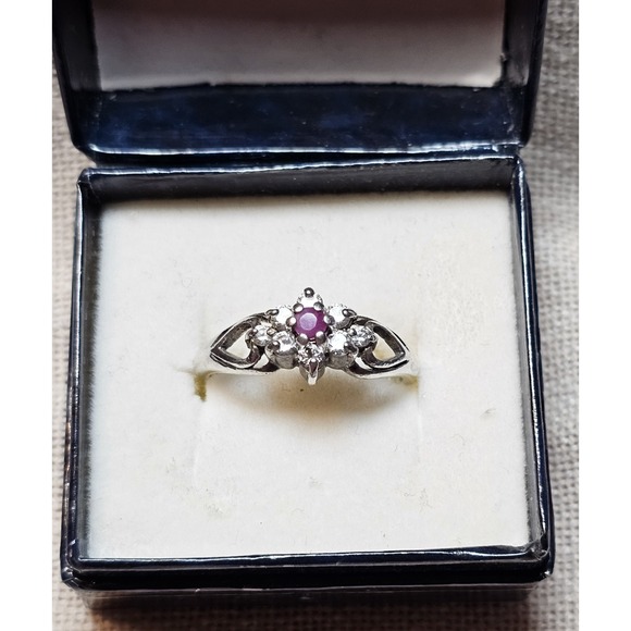 Avon Jewelry - Vintage 925 Silver Ruby Cubic Zirconia Avon Heart Fashion Ring